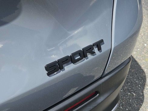 Used 2024 Honda HR-V Sport image 12