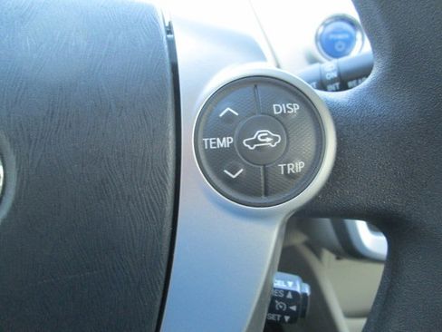 Used 2012 Toyota Prius V Two FWD image 20