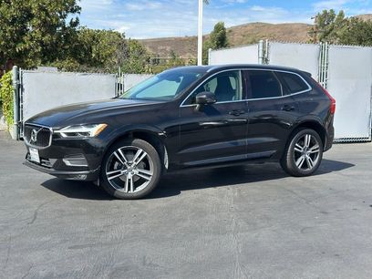 Used 2021 Volvo XC60 T5 Momentum w/ Advanced Package