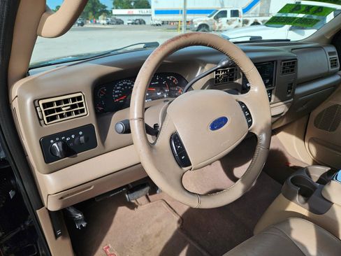 Used 2004 Ford F350 Lariat AWD/4WD image 16