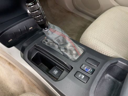 Used 2006 Toyota 4Runner SR5 image 30
