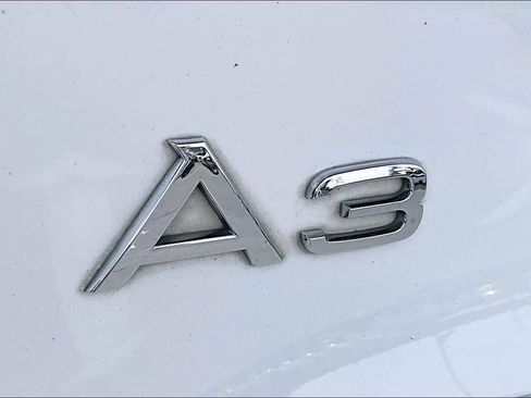 Used 2018 Audi A3 2.0T Premium Plus w/ Premium Plus Package FWD image 28