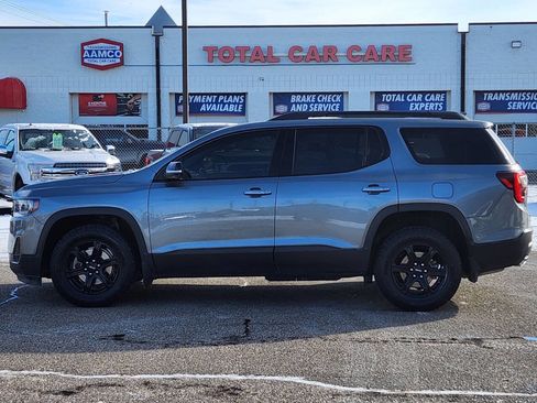 Used 2020 GMC Acadia AT4 image 2