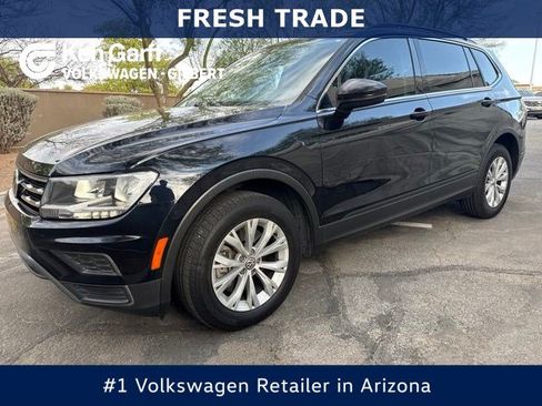 Used 2019 Volkswagen Tiguan SE w/ Panoramic Sunroof Package FWD image 1