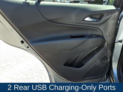 Used 2024 Chevrolet Equinox LT FWD image 19