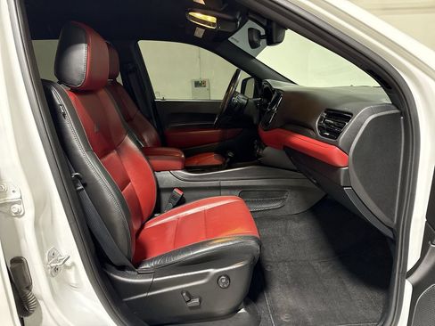 Used 2021 Dodge Durango R/T w/ Blacktop Package AWD/4WD image 21