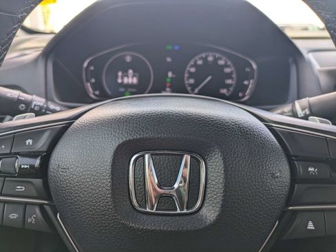Used 2022 Honda Accord Sport image 29