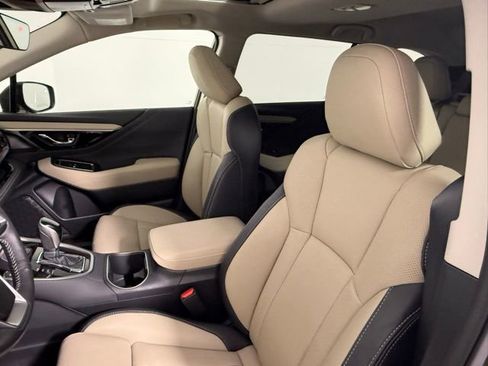 Used 2025 Subaru Outback Limited XT w/ Popular Package #2 image 29