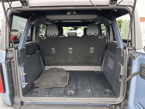 Used 2025 Ford Bronco Badlands AWD/4WD image 8