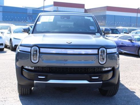 Used 2024 Rivian R1S Adventure AWD/4WD image 3
