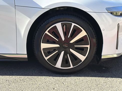 Used 2024 Lucid Air Pure image 36