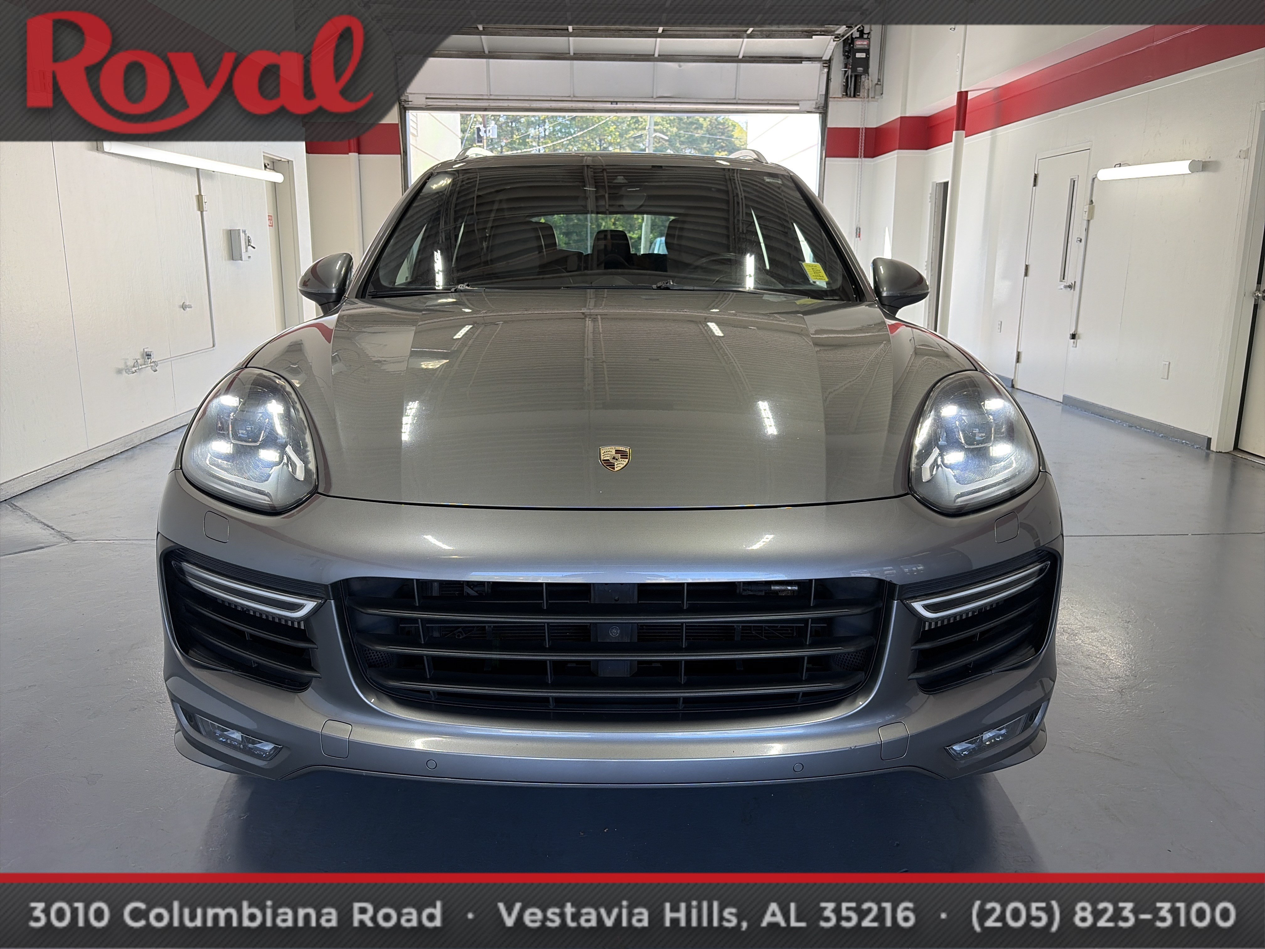 Used 2017 Porsche Cayenne GTS AWD/4WD image 11