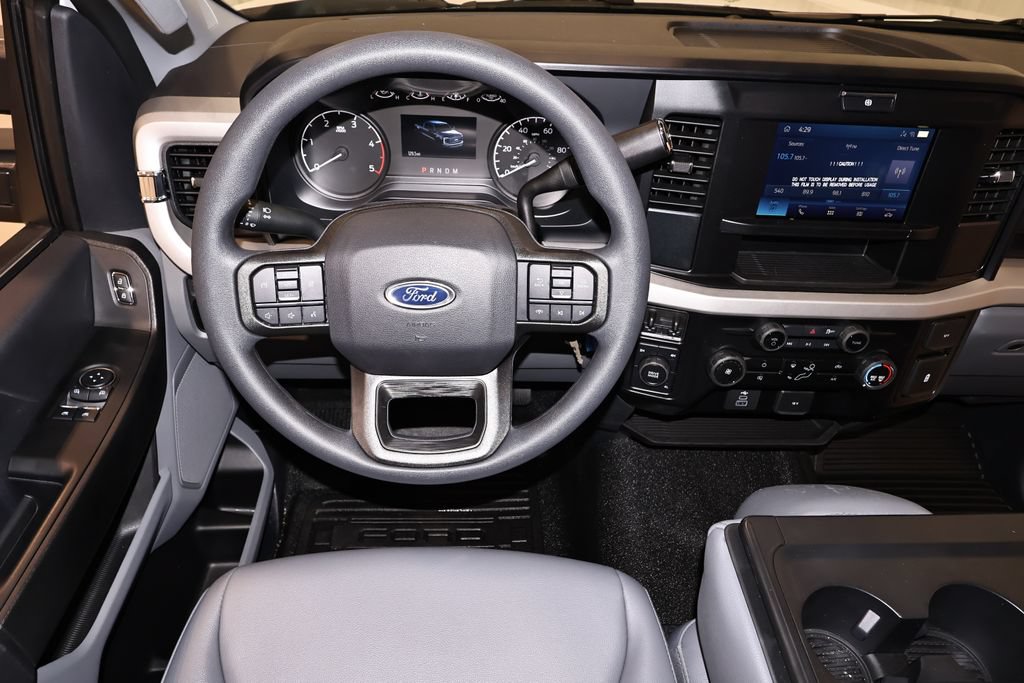 New 2026 Ford F550 4x4 Regular Cab Super Duty image 16