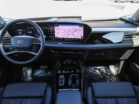 New 2025 Audi Q6 e-tron Premium Plus image 16