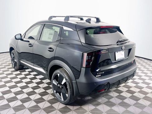 New 2026 Nissan Kicks SR FWD image 5