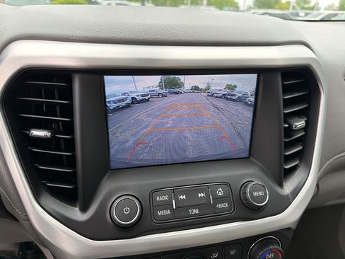 Used 2017 GMC Acadia SLE AWD/4WD image 33