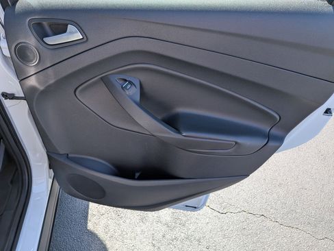 Used 2016 Ford Escape Titanium w/ Equipment Group 301A FWD image 29