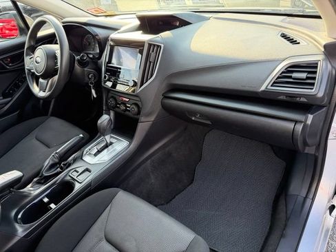 Used 2019 Subaru Impreza 2.0i AWD/4WD image 16