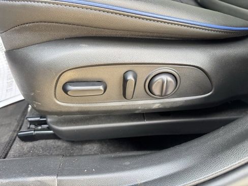 Used 2025 Buick Envista Sport Touring w/ Convenience I Package image 10