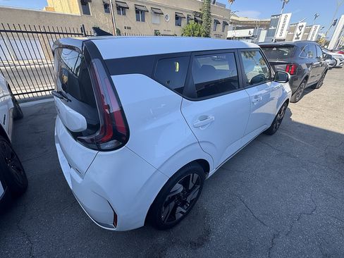 Used 2025 Kia Soul GT-Line FWD image 3