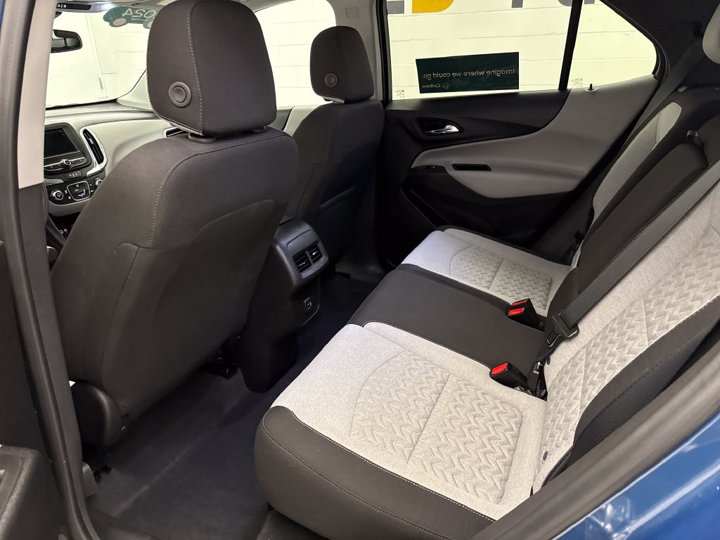 Used 2024 Chevrolet Equinox LS w/ LS Convenience Package AWD/4WD image 19