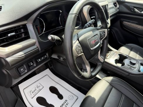 Used 2023 GMC Acadia Denali w/ Trailering Package AWD/4WD image 15