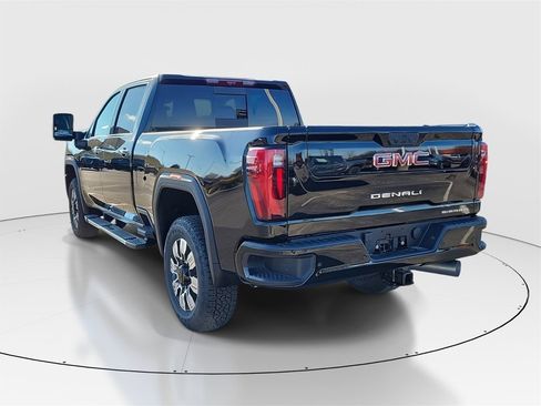 New 2026 GMC Sierra 3500 Denali w/ Denali Reserve Package image 3