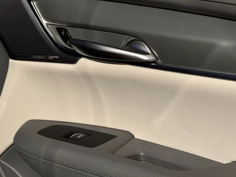 New 2026 Cadillac XT5 Premium Luxury image 25