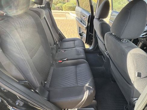 Used 2018 Nissan Rogue SV FWD image 22
