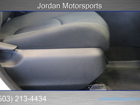 Used 2020 Toyota RAV4 LE image 39