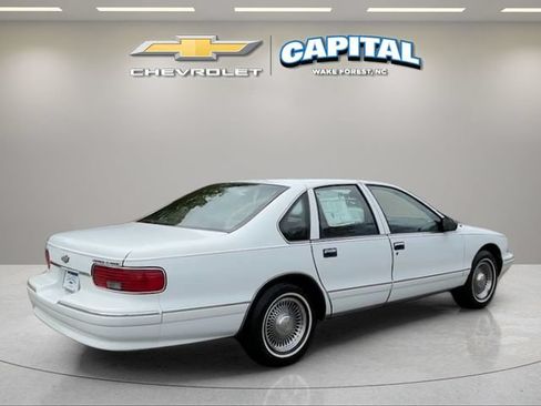 Used 1996 Chevrolet Caprice SS RWD image 5
