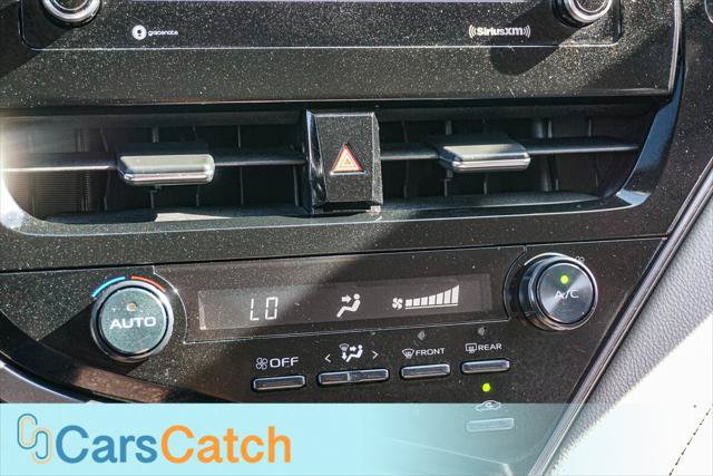 Used 2021 Toyota Camry SE FWD image 30