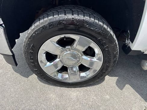 Used 2014 Chevrolet Silverado 1500 LTZ Z71 w/ LTZ Plus Package AWD/4WD image 16