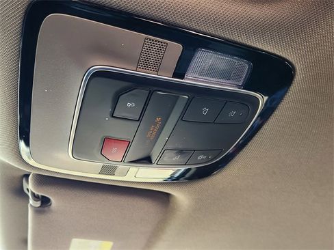 Used 2023 Hyundai Santa Fe SEL image 25