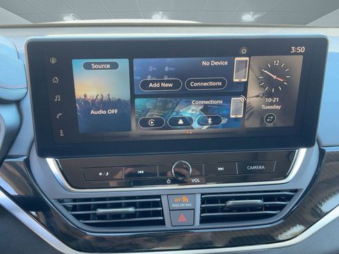 New 2025 Nissan Altima 2.5 SR w/ SR Premium Package image 23