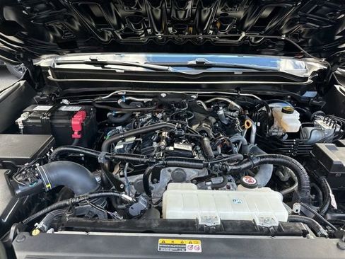 Used 2024 Toyota Tacoma TRD Off-Road image 35