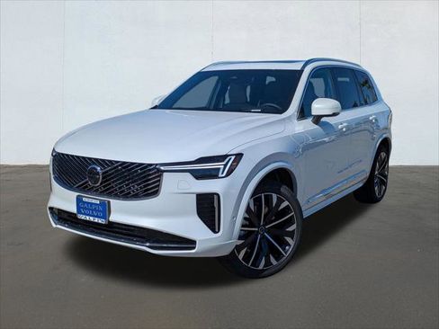 New 2026 Volvo XC90 B6 Ultra image 1