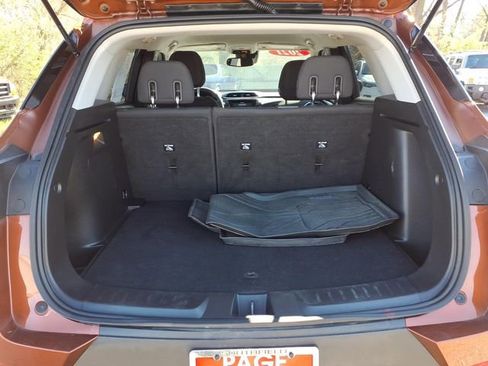 Used 2021 Chevrolet TrailBlazer LT w/ Convenience Package FWD image 12
