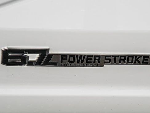 Used 2025 Ford F250 XLT w/ FX4 Off-Road Package image 18