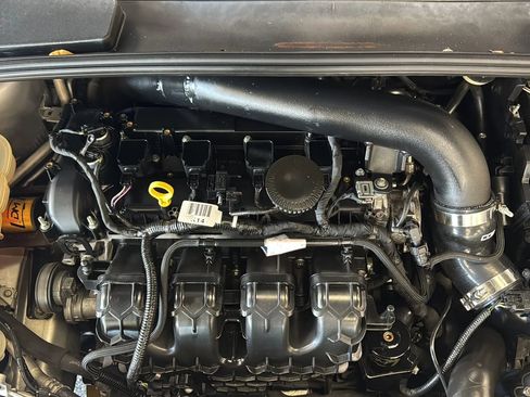 Used 2013 Ford Focus ST FWD image 52