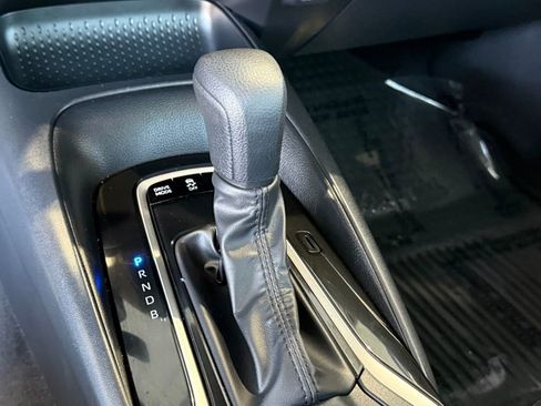 Certified 2025 Toyota Corolla LE image 27