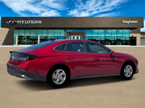 New 2026 Hyundai Sonata SE FWD image 8
