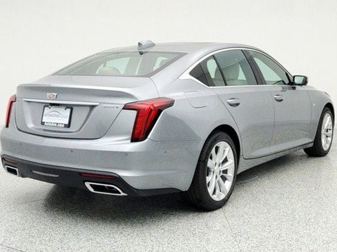 Used 2025 Cadillac CT5 Premium Luxury image 5