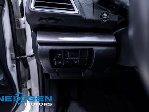 Used 2020 Subaru Crosstrek 2.0i Limited w/ Popular Package #2 image 30