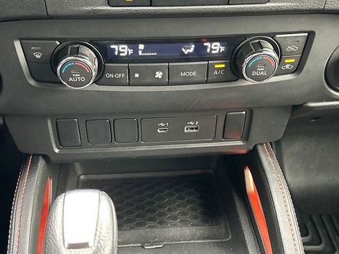 Used 2024 Nissan Frontier Pro-X image 23