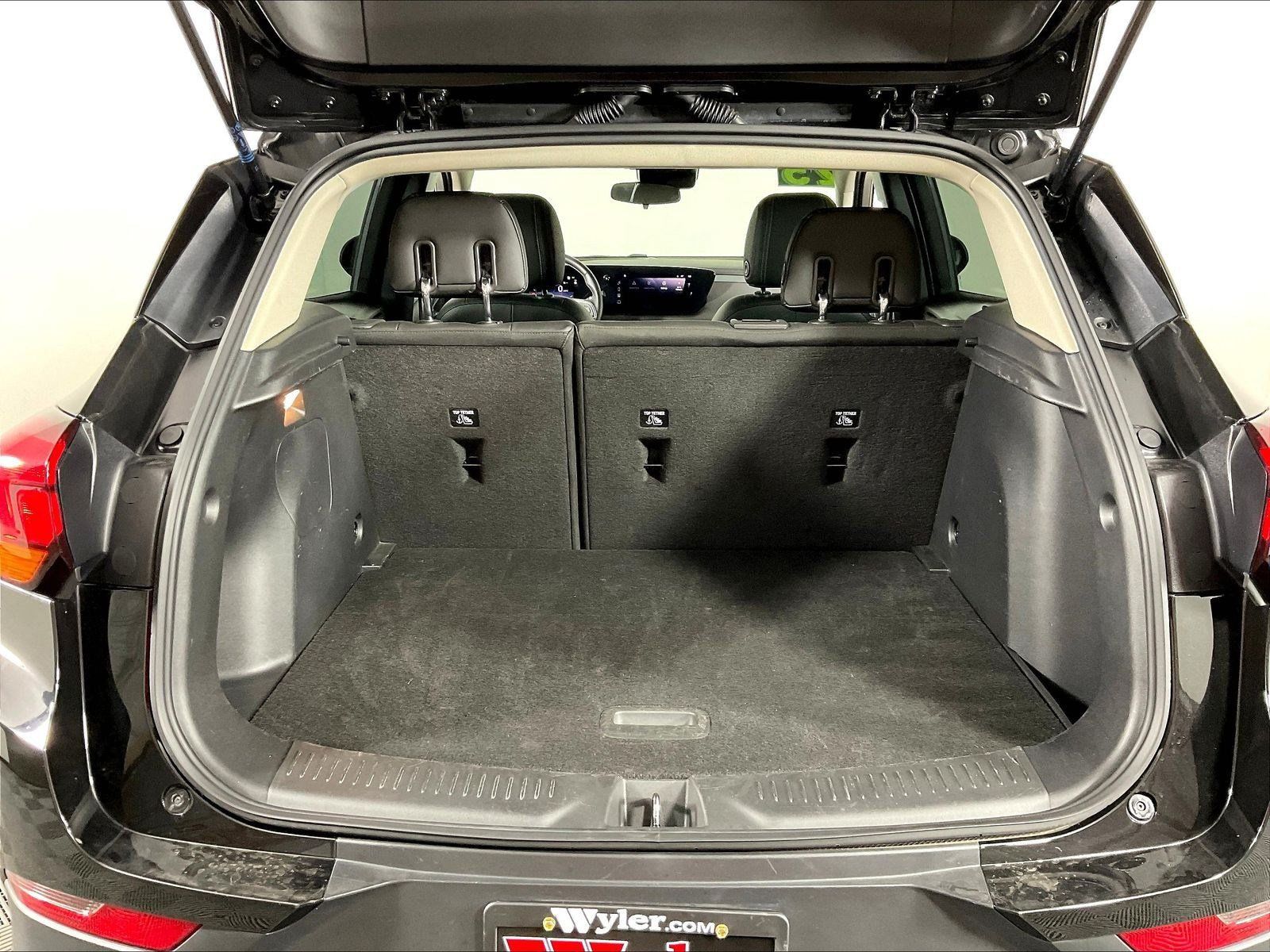 Used 2025 Buick Encore GX Preferred FWD image 35