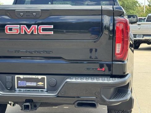 Used 2023 GMC Sierra 1500 AT4 w/ AT4 Premium Package AWD/4WD image 7