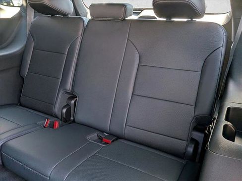 New 2026 Chevrolet Traverse LT w/ Sun and Wheel Package image 18