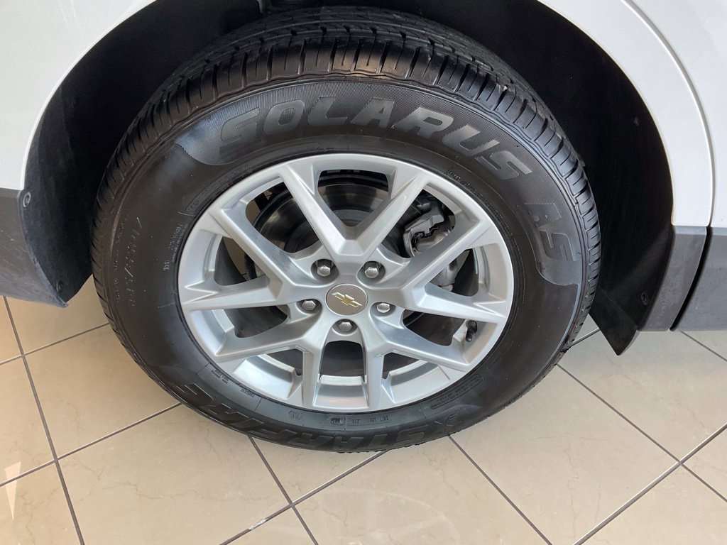 Used 2024 Chevrolet Equinox LT AWD/4WD image 8