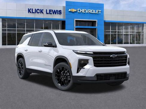 New 2026 Chevrolet Traverse LT w/ Midnight/Sport Edition FWD image 7